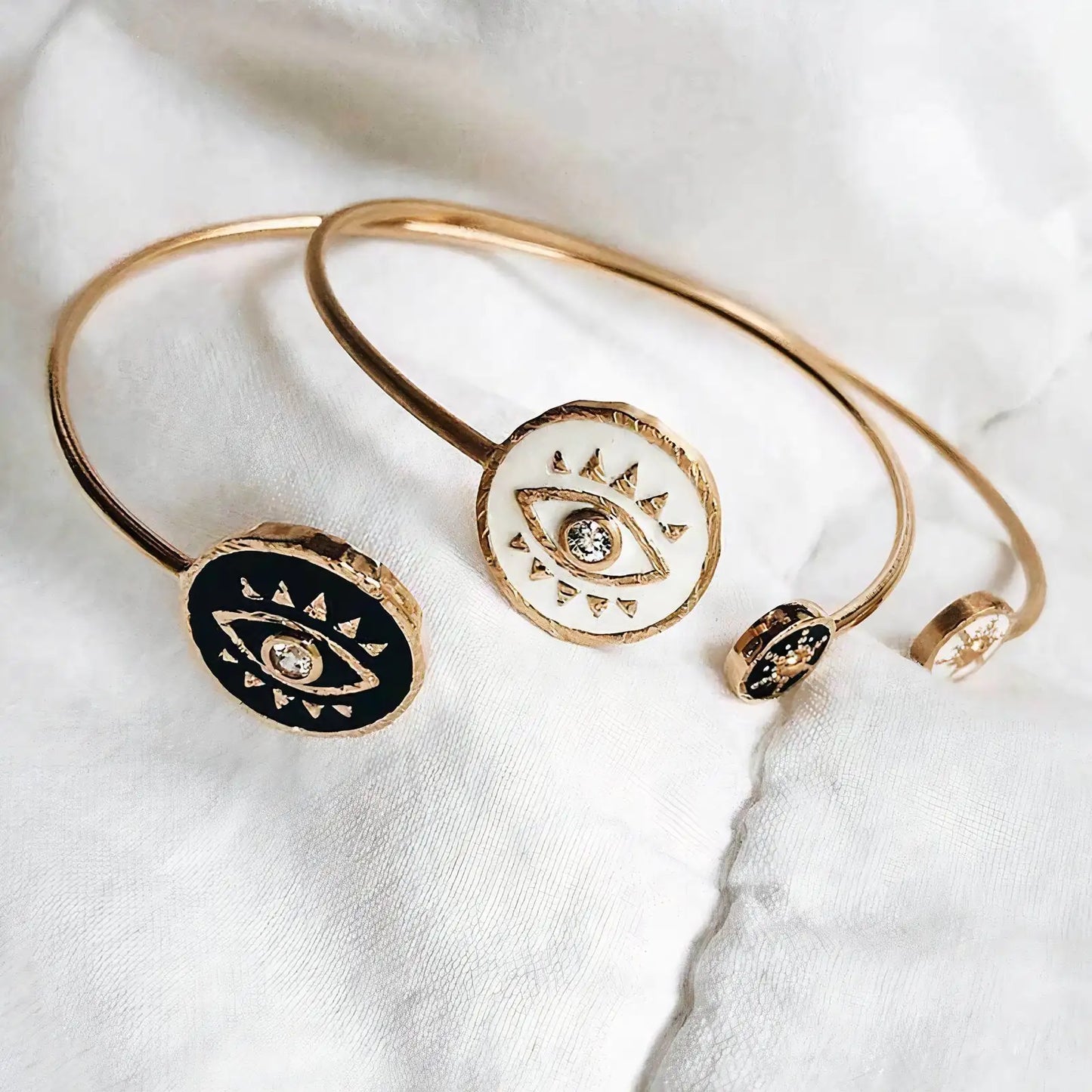 Eyes on You Cuff-Bracelet