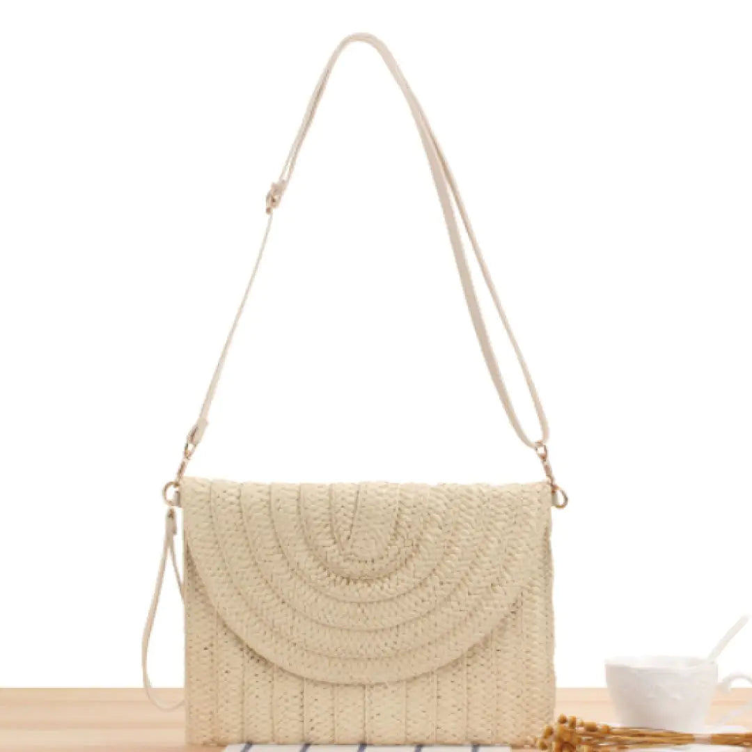 Ari Handwoven Straw Clutch