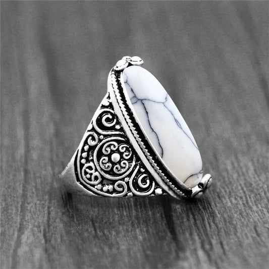 Vintage Look Synthetic Oval Turquoise Rings For Women