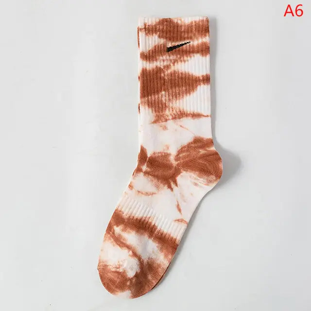 Tie-Dye Middle Tube Socks