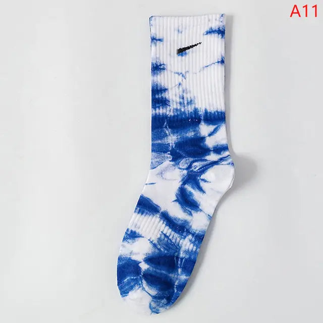 Tie-Dye Middle Tube Socks