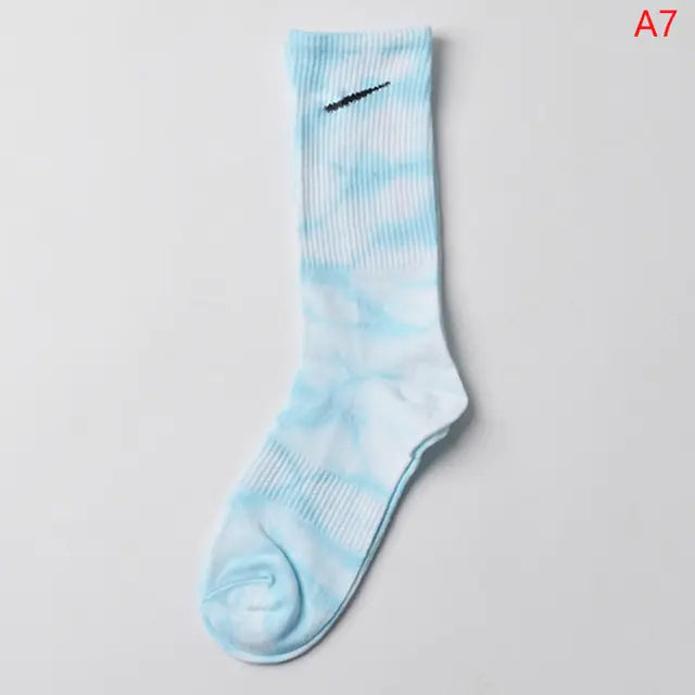 Tie-Dye Middle Tube Socks