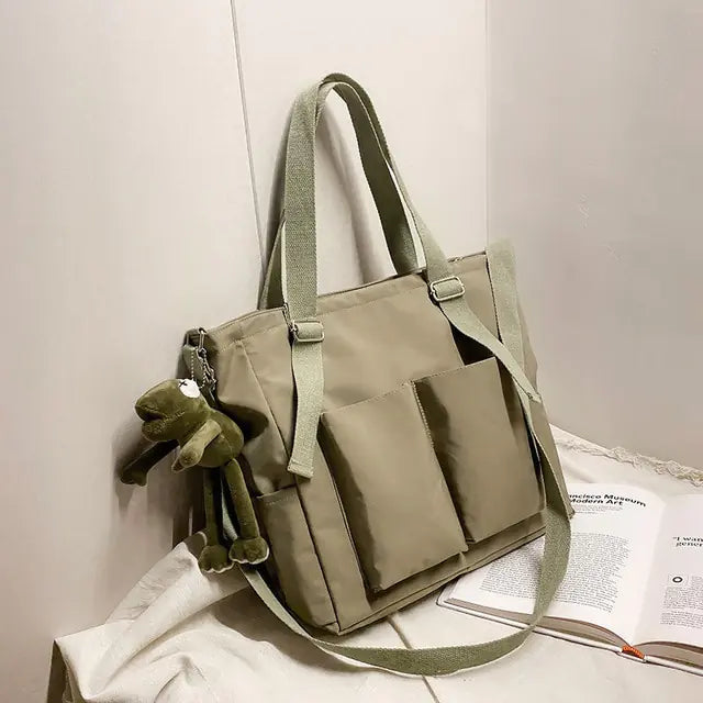 Classic Simple Messenger Bag